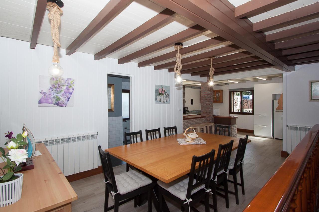 Santa Barbora, Casa A 3 Km De La Playa Villa ยาเนส ภายนอก รูปภาพ